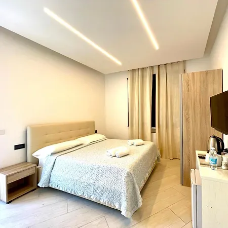 Casa de hóspedes Magenta 3*